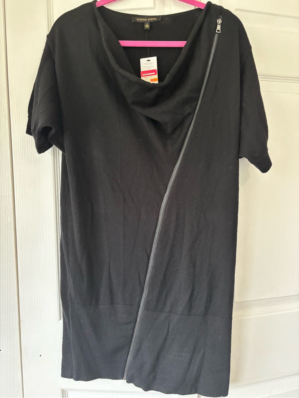 Cynthia Steffe 100%‎ Merino Wool Asymmetrical Zip Sweater Dress Black M NWT